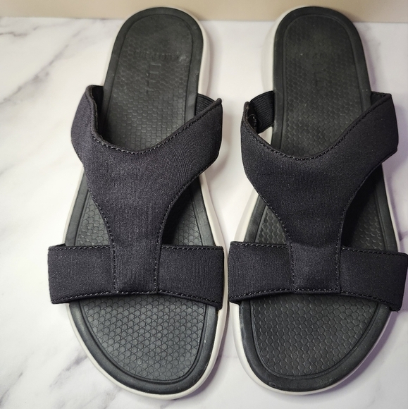 Lands End Slip on Sandals Black Size 7 - Picture 1 of 6
